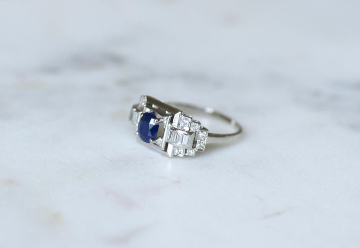 Bague 57 Bague Art déco saphir 1,14 ct et diamants en platine 58 Facettes