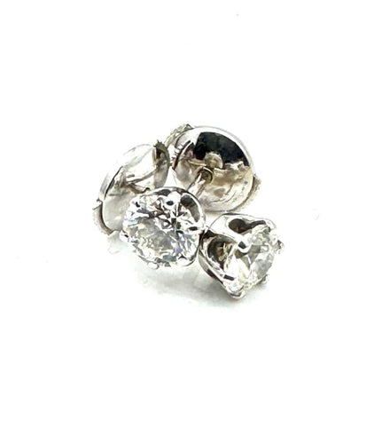 Boucles d'oreilles Boucles d'oreilles puces en or blanc 18 carats, 1,40 carat 58 Facettes 260021