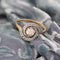 Bague 53 Bague ancienne tourbillon en or jaune 18 carats et platine, diamants 58 Facettes 22-057-53