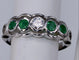 Bague 52.5 Bague alliance Art déco en or blanc, diamants et émeraude 58 Facettes BA-91