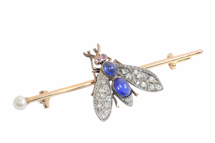 Broche Broche mouche victorienne française, vers 1900, ornée de diamants, saphirs, rubis et perle. 58 Facettes 26050-0267