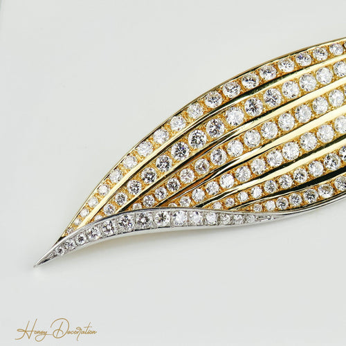 Pendentif Brosche feuille en or jaune 18 carats et diamants 7,50 ct 58 Facettes 1702