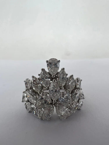 Bague 53.5 Bague cocktail en or blanc et diamants 58 Facettes RNG-118