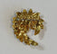 Broche Broche florale en or blanc 18 carats et rubis 58 Facettes 45160002