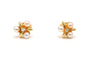 Boucles d'oreilles Boucles d'oreilles contemporaines en or jaune 18 carats, perles et diamants taille brillant 58 Facettes B761