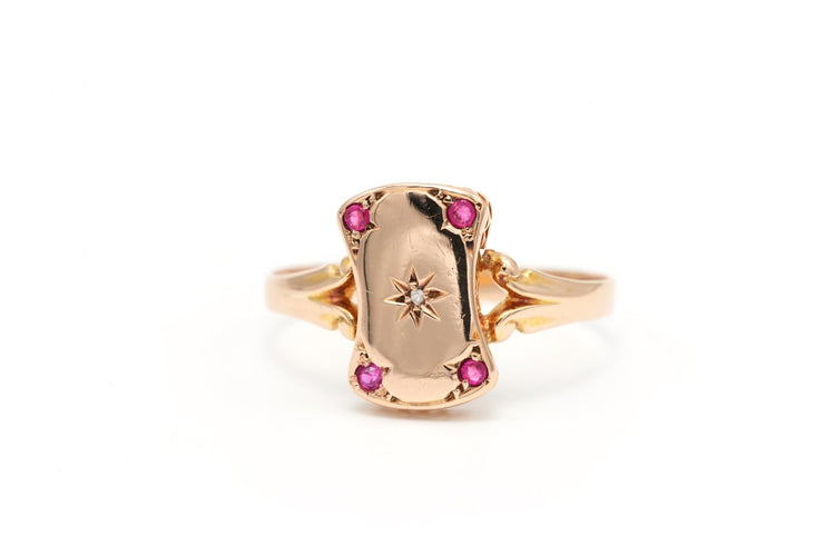 Bague 59 Bague Art nouveau sertie de rubis et diamants en or jaune 18 carats 58 Facettes B626