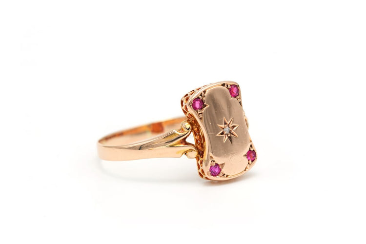 Bague 59 Bague Art nouveau sertie de rubis et diamants en or jaune 18 carats 58 Facettes B626
