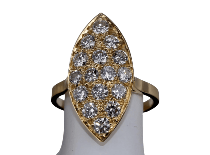 Bague 53.5 Bague marquise en or jaune pavée de diamants 58 Facettes BA 124