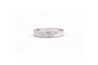 Bague 54 Alliance demi-américaine en or blanc 18 carats sertie de diamants princesse 58 Facettes 19364