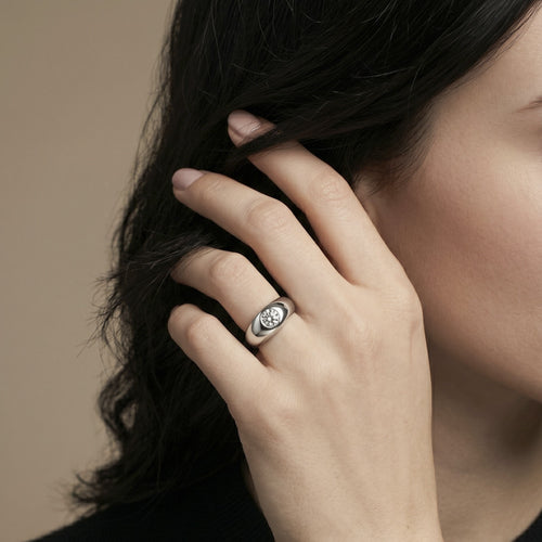 Bague 54 Bague jonc anglais en or gris 750 et diamant 0,30 ct 58 Facettes OC-61000392