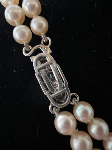 Collier Collier double rang en perles de culture Akoya, fermoir or 18K et platine 58 Facettes 930