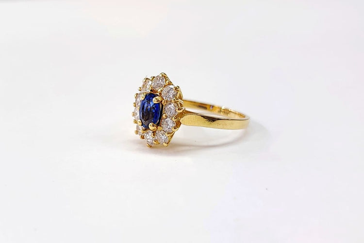 Bague 53.5 Bague marguerite entourage en or jaune 18K saphir et diamants 58 Facettes Bag.entour.S.-FA.4