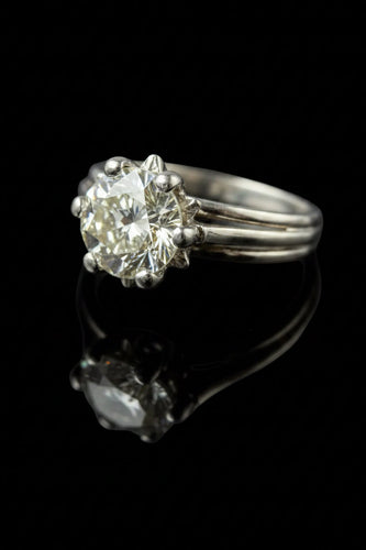 Bague 54 Solitaires - Bague solitaire en or blanc et diamant 0,67 ct 58 Facettes
