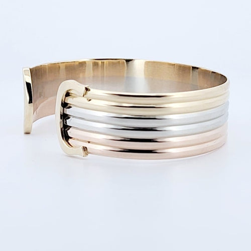 Bracelet Cartier - Bracelet jonc ouvert Double C en or jaune 18 carats 58 Facettes 73524