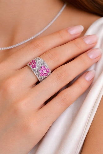Bague 57 Bague florale en or blanc 750 avec diamants et rubis 58 Facettes 50166