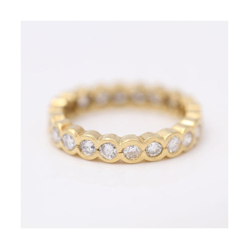 Bague Bague alliance personnalisée en or jaune 18K et diamants 58 Facettes UKD359539JC