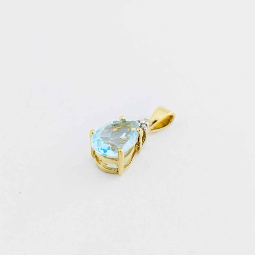 Pendentif Pendentif en or jaune 18 carats, topaze et diamants 58 Facettes 32245