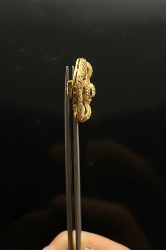 Broche Spilla « Qualcosa di Blu » Art déco en platine, diamants et saphirs 58 Facettes spilla zaffiri