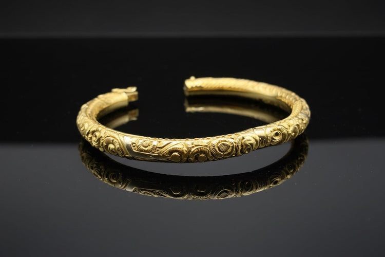 Bracelet Bracciale semi-rigide « Incanto di Fiori » en or 750 58 Facettes bracciale rigido sottile