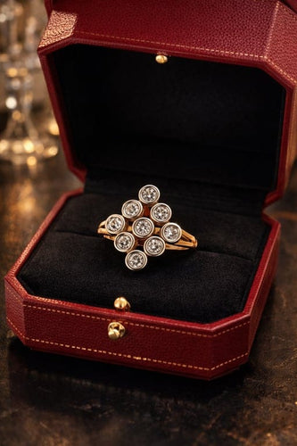 Bague 53 Bague en or jaune 18K à diamants taille brillant, motif losange 58 Facettes 40433