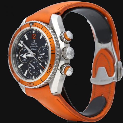 Montre Omega Montre Seamaster Planet Ocean 58 Facettes MT45618