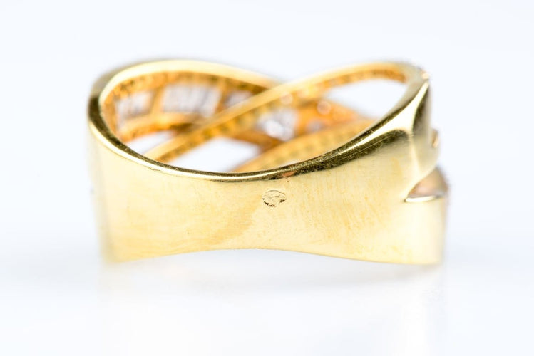 Bague 50 Bague croisée en or jaune 18K avec diamants taille baguette et brillant 58 Facettes BG31300274-107