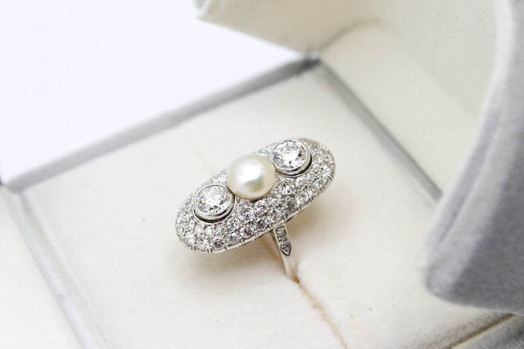 Bague 54 Bague marquise en platine avec perle fine et diamants 58 Facettes 250452