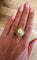 Bague 52 Andrew Grima - Bague perle et diamants en or jaune 18 carats 58 Facettes BS170