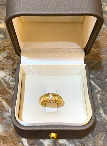 Bague 49 Bague de petit doigt godrons en or jaune 18 carats et diamants 58 Facettes BD218