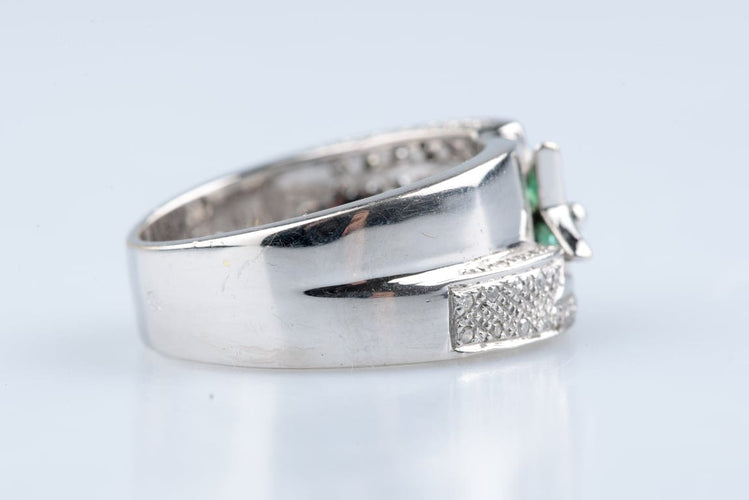 Bague 56 Bague étoile en or jaune et blanc 18K avec émeraude et diamants 58 Facettes BGETOIEM-107