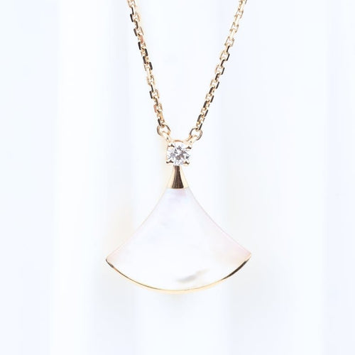 Collier Bvlgari Divas’ Dream - Collier en or rose 18K avec nacre et diamant 58 Facettes 138317F/E