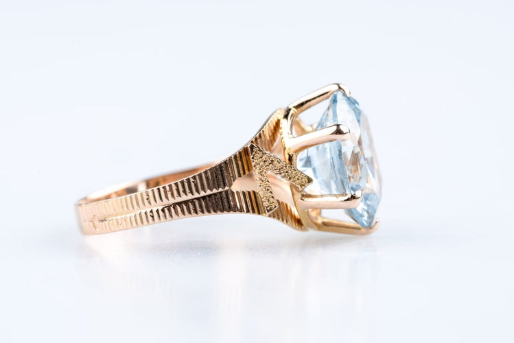 Bague 54 Bague topaze bleue en or blanc 18K 58 Facettes BGTOPOC613-107