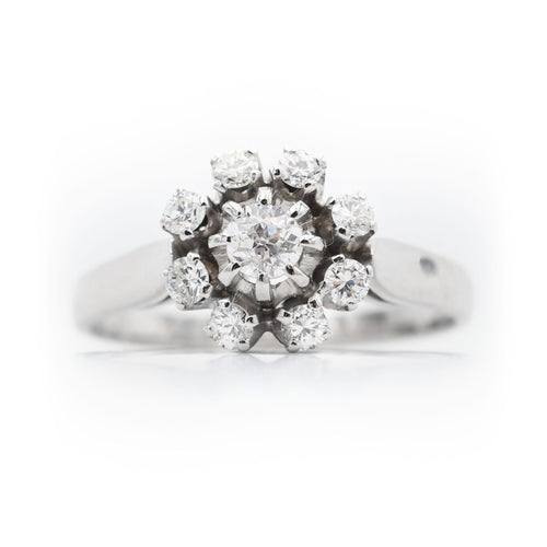 Bague Bague marguerite en or 18 carats avec diamants 58 Facettes 22438
