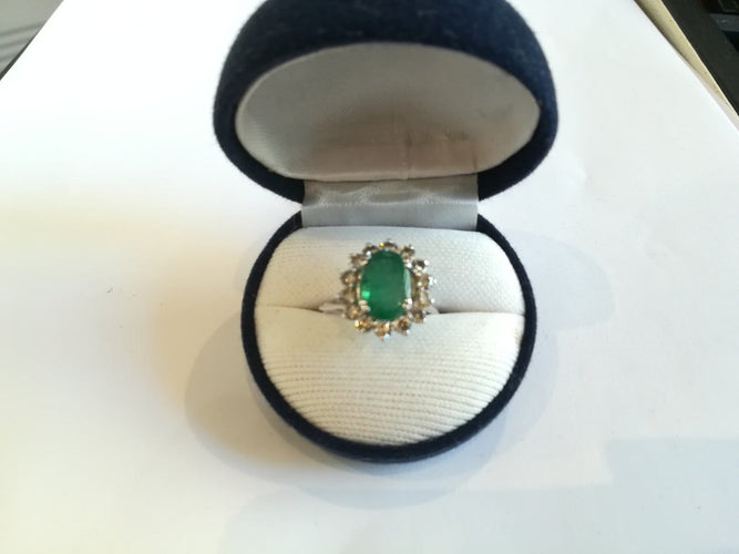 Bague 51 Bague marguerite - Émeraude et diamants en or blanc 750 58 Facettes 01348