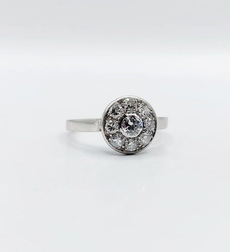 Bague 53 Bague marguerite Art déco en platine et diamants 0,55 ct 58 Facettes A06699