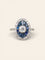 Bague 50 Bague Art déco en or blanc 18 carats, diamants et saphirs calibrés 58 Facettes 1199.8