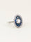 Bague 50 Bague Art déco en or blanc 18 carats, diamants et saphirs calibrés 58 Facettes 1199.8