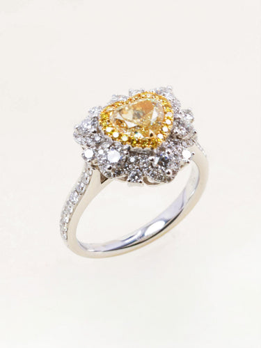 Pendentif Bague Diamant coeur jaune Fancy Yellow 1 carat convertible Pendentif 58 Facettes 1214.2