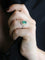 Bague 53 Bague or blanc émeraude 2,17 carats entourage diamants 58 Facettes 1214.3