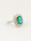 Bague 53 Bague or blanc émeraude 2,17 carats entourage diamants 58 Facettes 1214.3