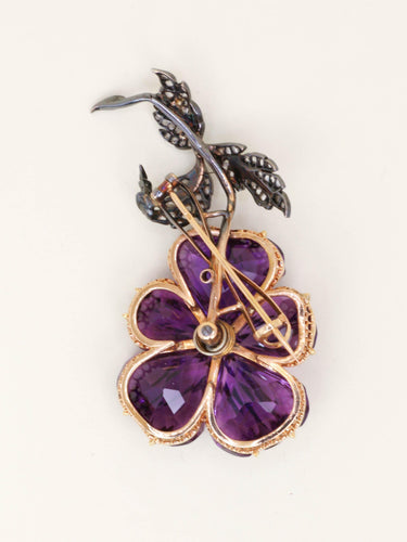 Broche Broche trembleuse or argent améthyste diamants taille rose 58 Facettes 1170.3