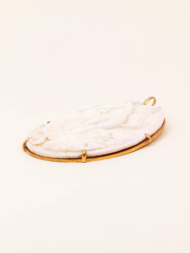Pendentif Pendentif ovale or jaune camée coquillage Cupidon 58 Facettes 1224.5