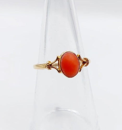 Bague 52 Bague Art déco en or 18k au cabochon de corail 58 Facettes A06719