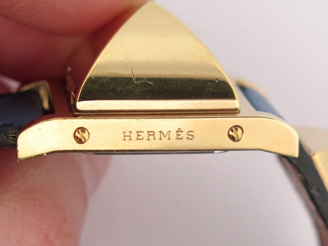 Montre vintage montre HERMES medor pm 27mm plaque or cuir epsom bleu quartz 58 Facettes 273322