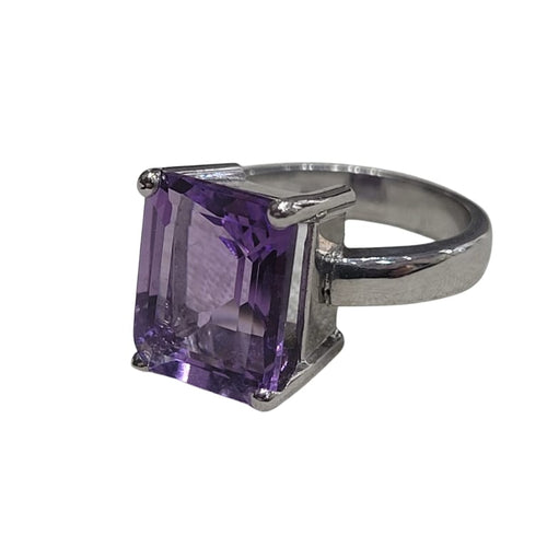 Bague 51 Bague - Améthyste taille émeraude en or blanc 18k 58 Facettes S261