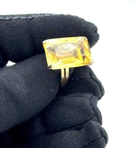 Bague 53 Bague vintage en or jaune 18 carats et citrine 58 Facettes 240399