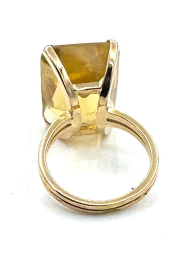 Bague 53 Bague vintage en or jaune 18 carats et citrine 58 Facettes 240399