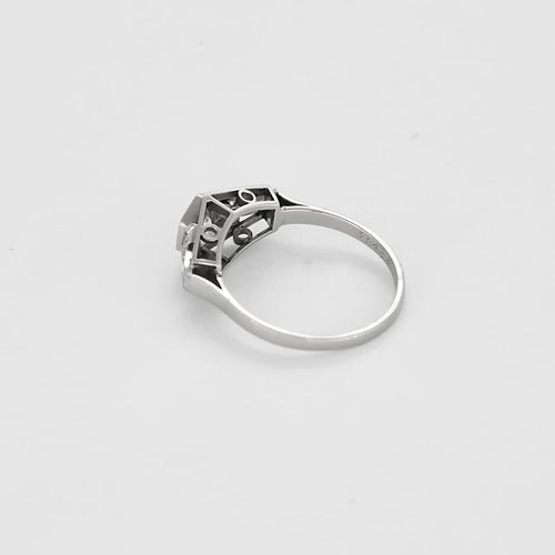 Bague 52.5 Bague Art déco en platine 950 et diamants 58 Facettes B260011