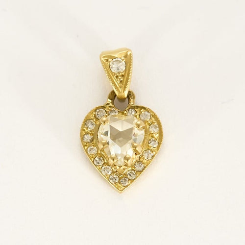 Pendentif Pendentif en or jaune et diamants 58 Facettes B260090