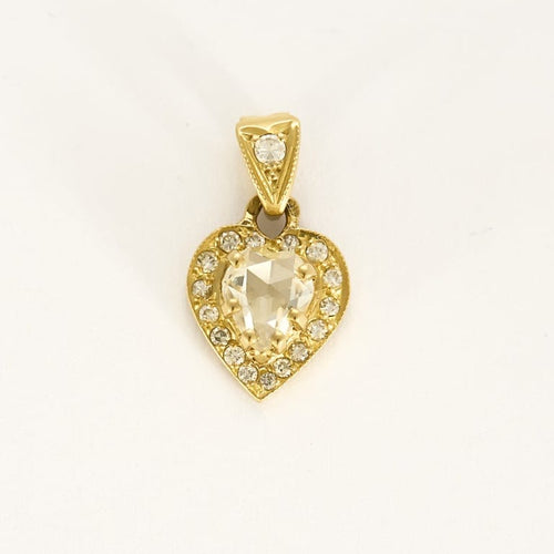 Pendentif Pendentif en or jaune et diamants 58 Facettes B260090